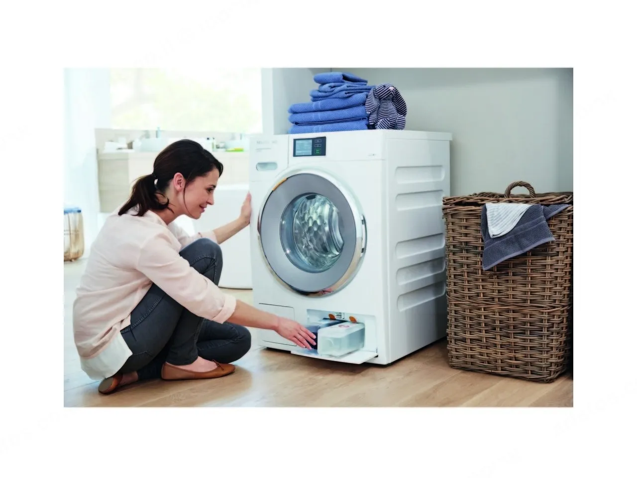 Miele מכונת כביסה MIELE פתח חזית 9 ק"ג 1600 סל"ד  PWash&TDos XL Tronic דגם WWV 980 WPS — תמונה 5